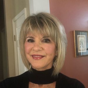 Meet your Posher, Janet